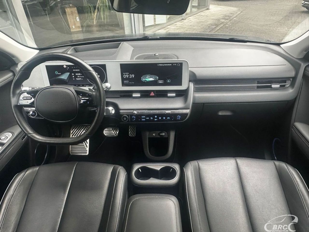 Hyundai IONIQ | 8