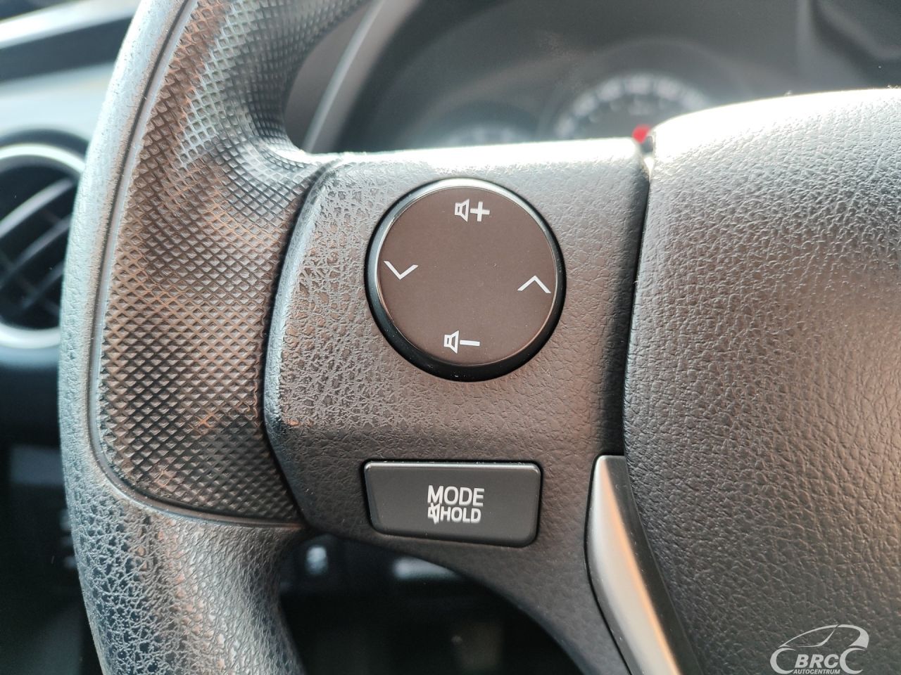 Toyota Auris | 19