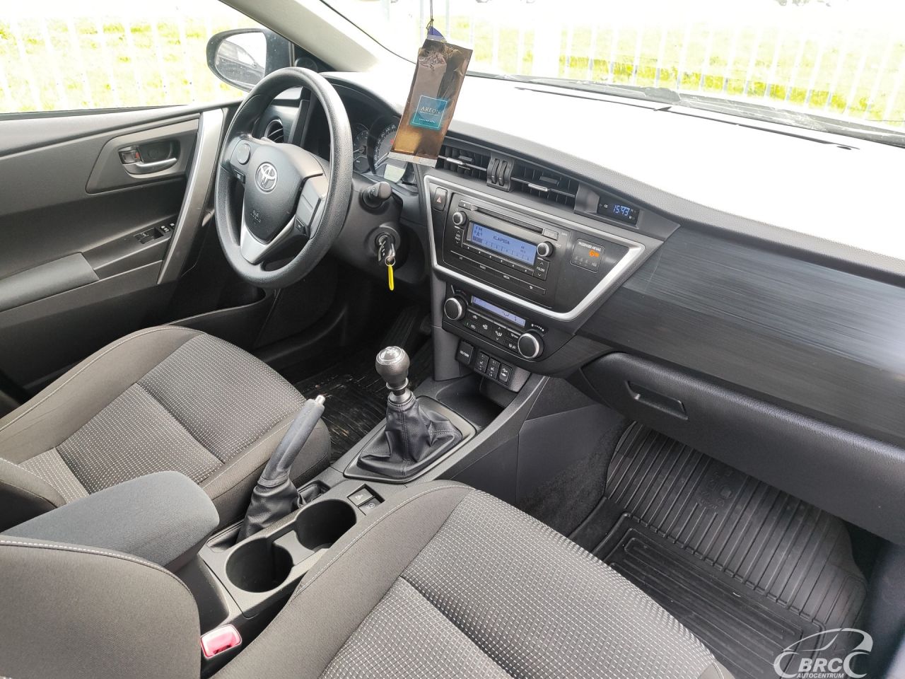 Toyota Auris | 6