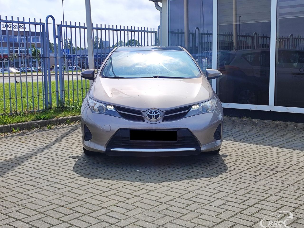 Toyota Auris | 27