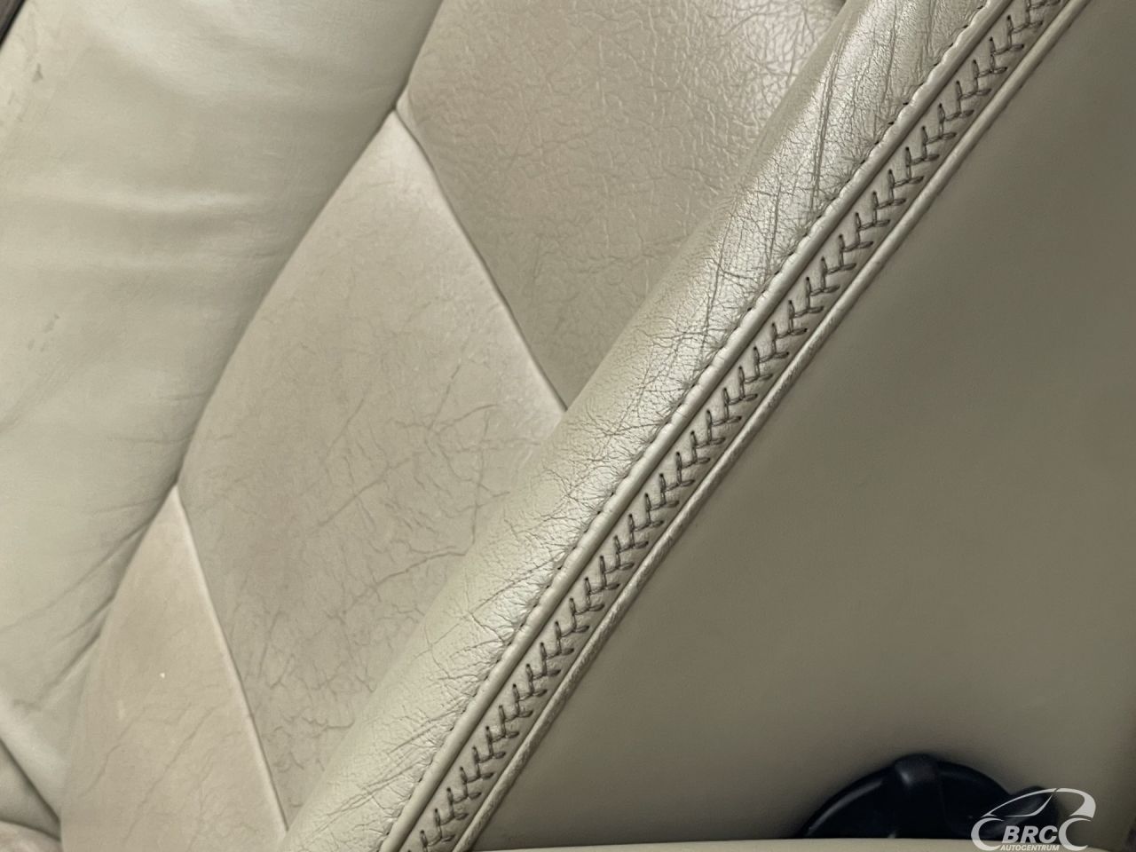 Volvo XC70 | 26