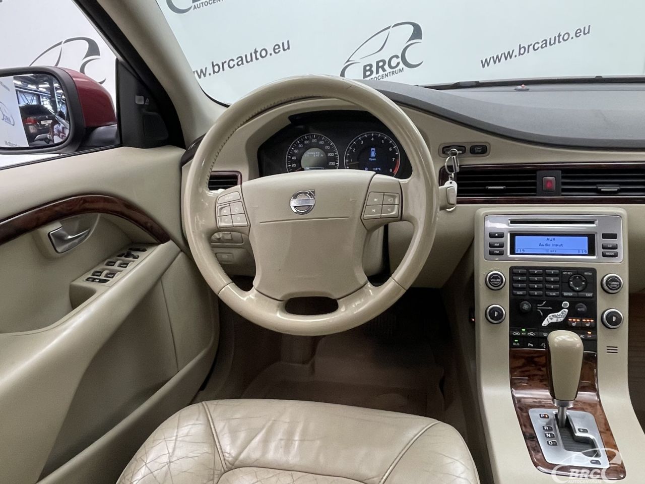 Volvo XC70 | 15