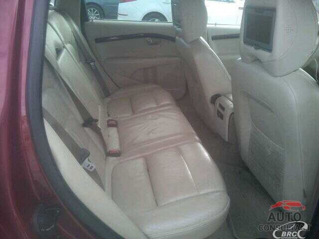 Volvo XC70 | 43