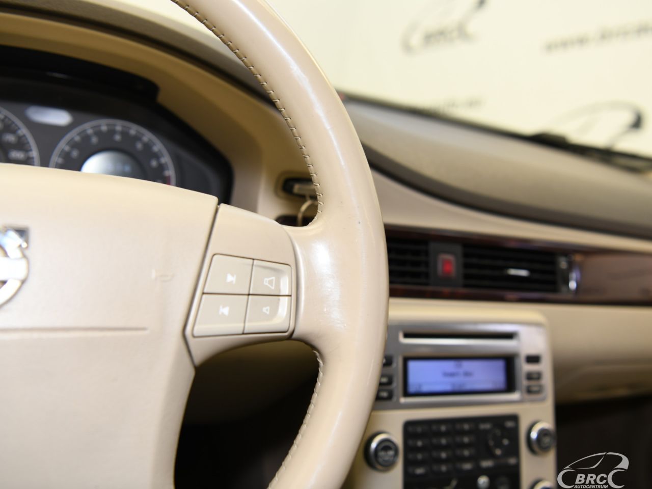 Volvo XC70 | 26