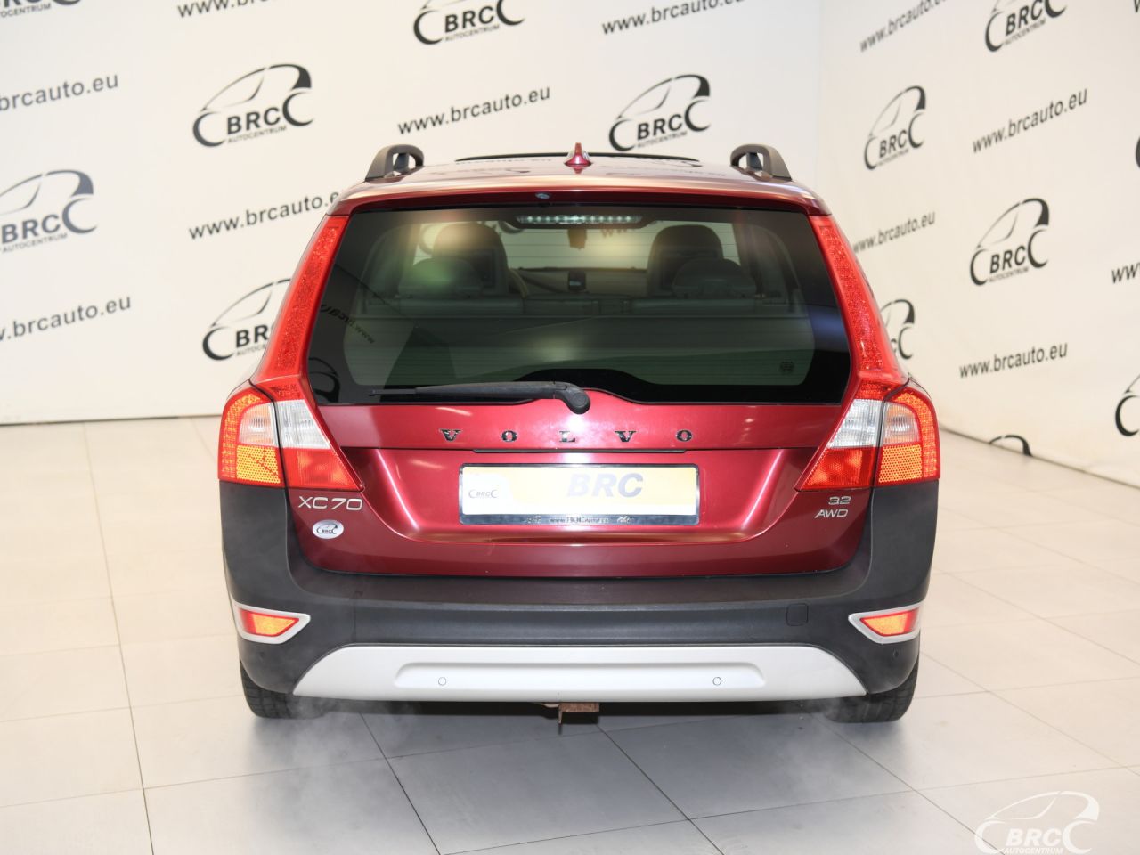 Volvo XC70 | 35