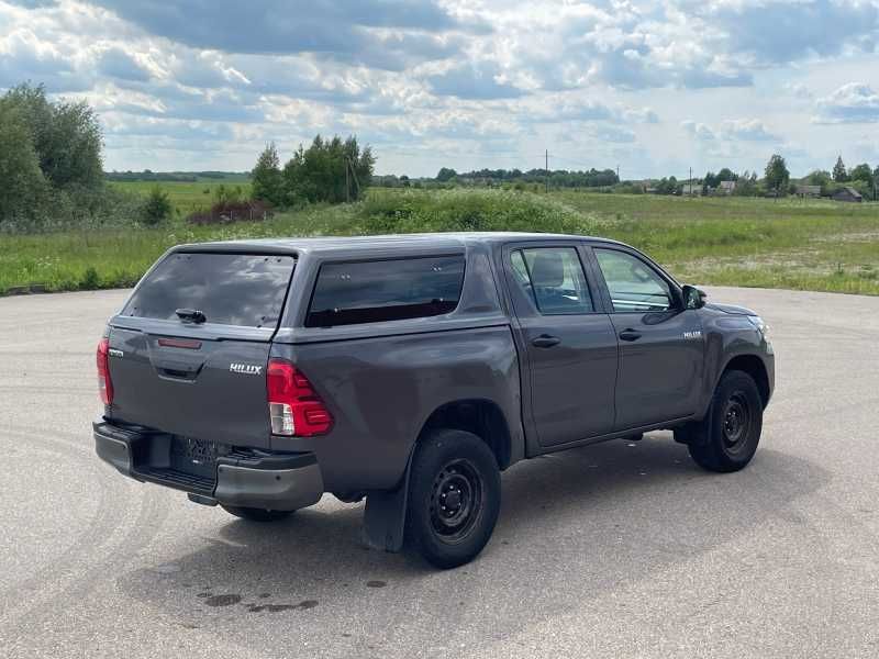 Toyota Hilux | 3