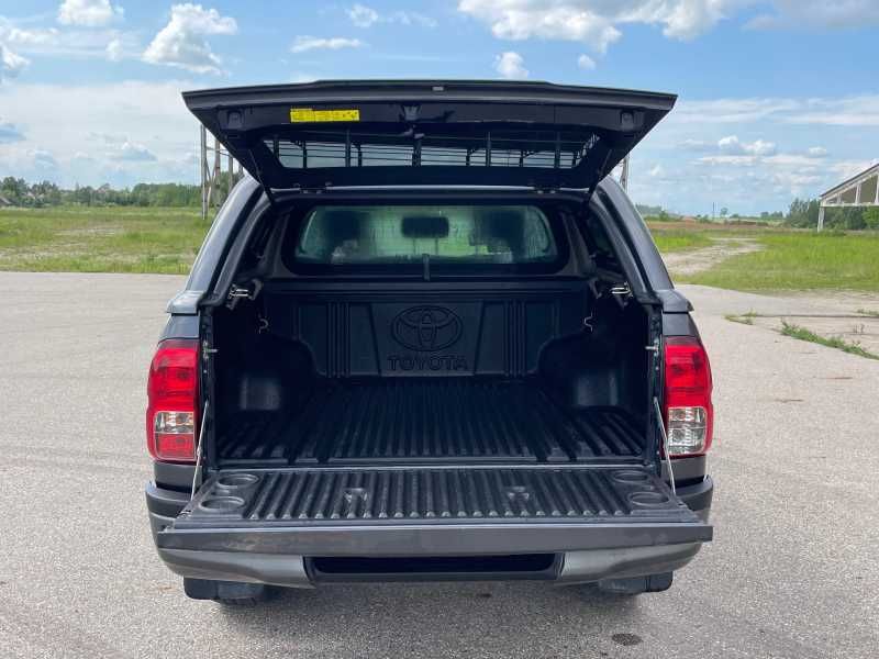 Toyota Hilux | 5