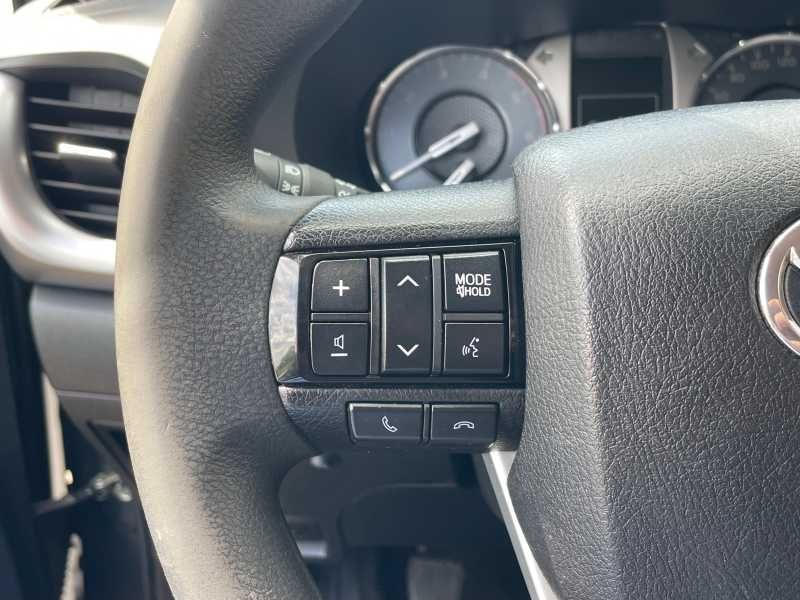 Toyota Hilux | 13