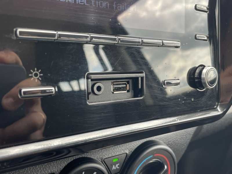 Toyota Hilux | 11