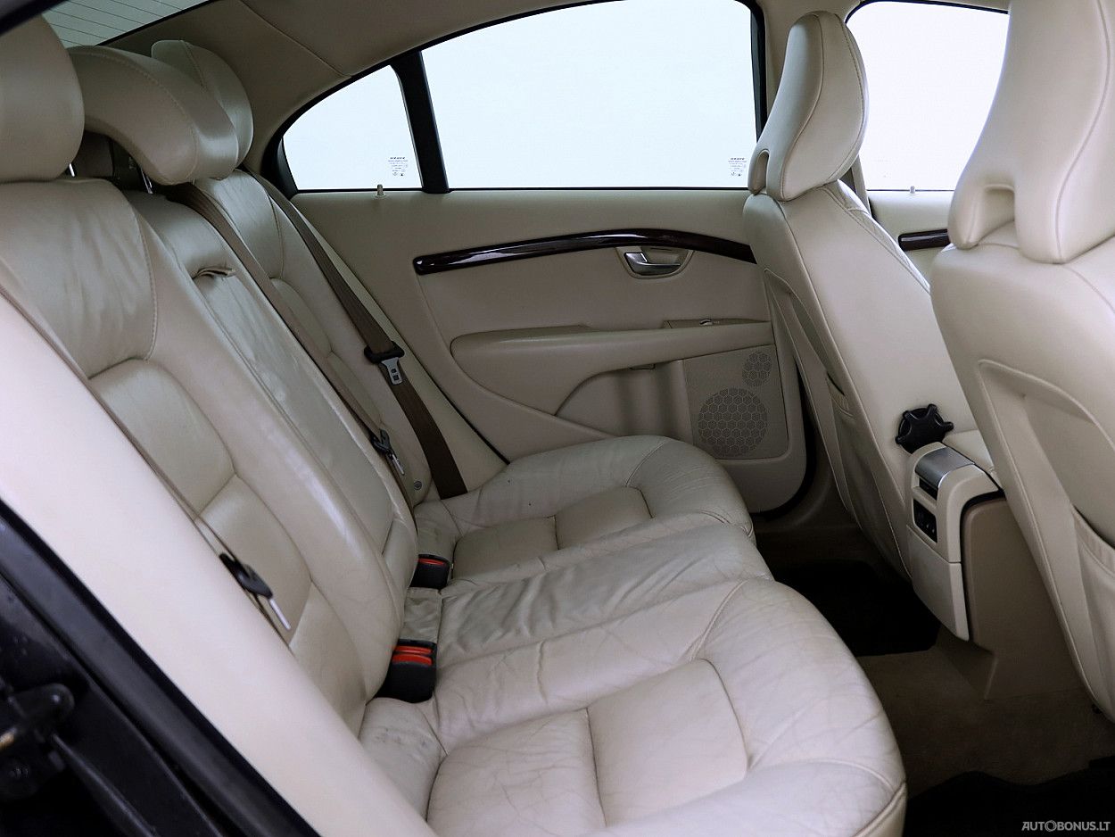 Volvo S80 | 6