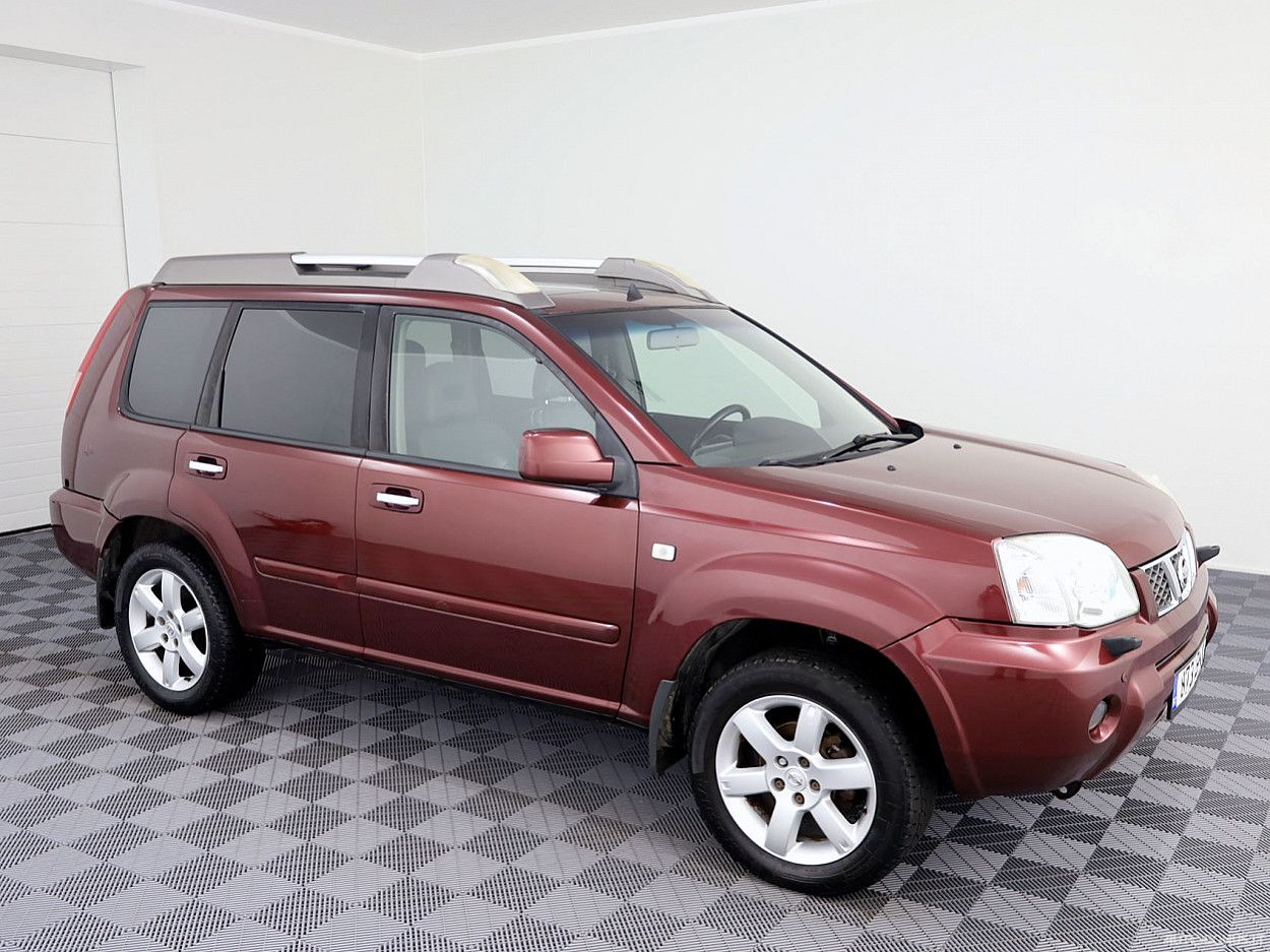 Nissan X-Trail, 2.5 l., cross-country