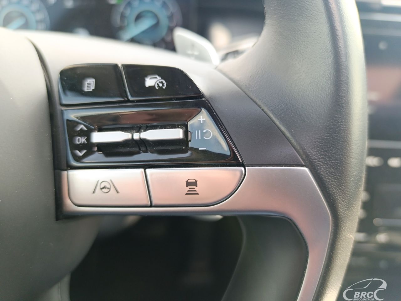 Hyundai Tucson | 19
