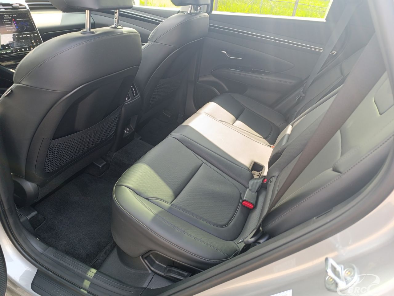 Hyundai Tucson | 12