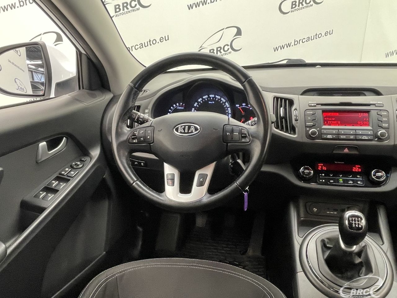 Kia Sportage | 12