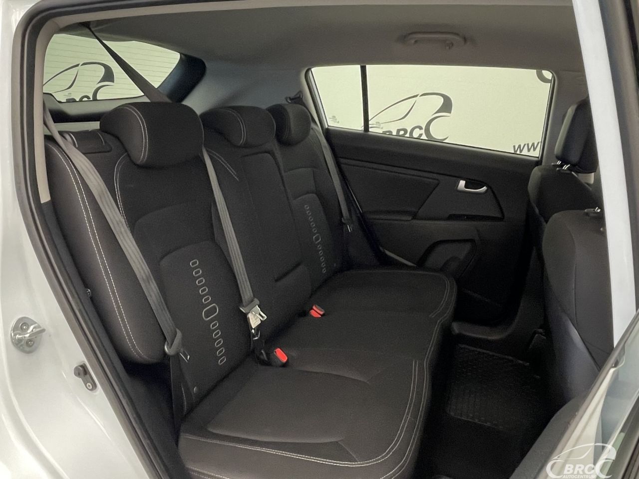 Kia Sportage | 10