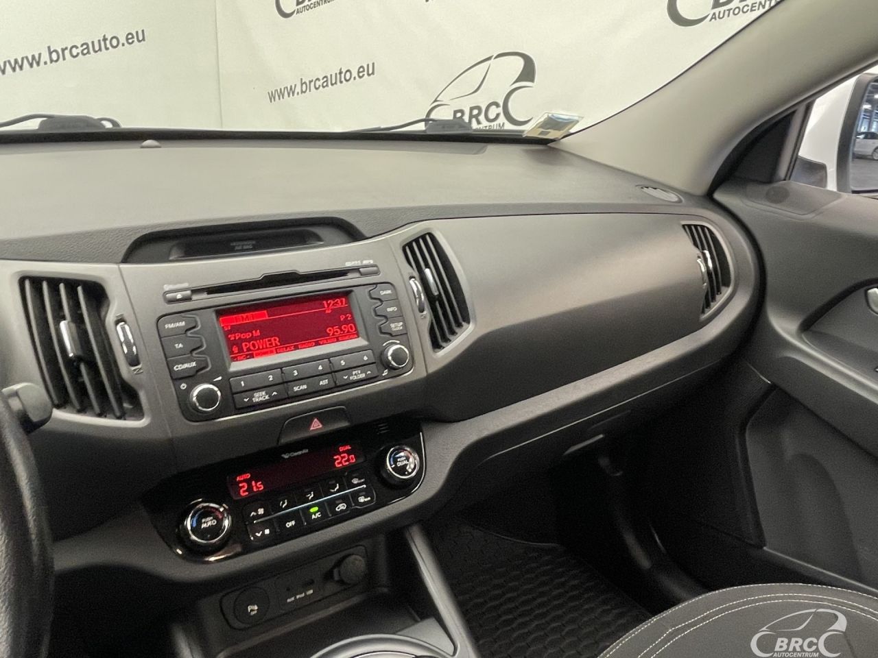 Kia Sportage | 25