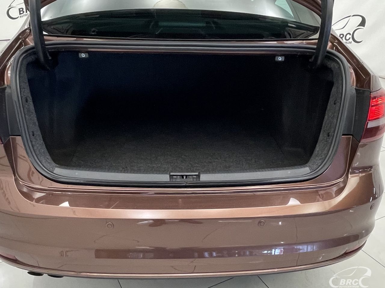Volkswagen Jetta | 68