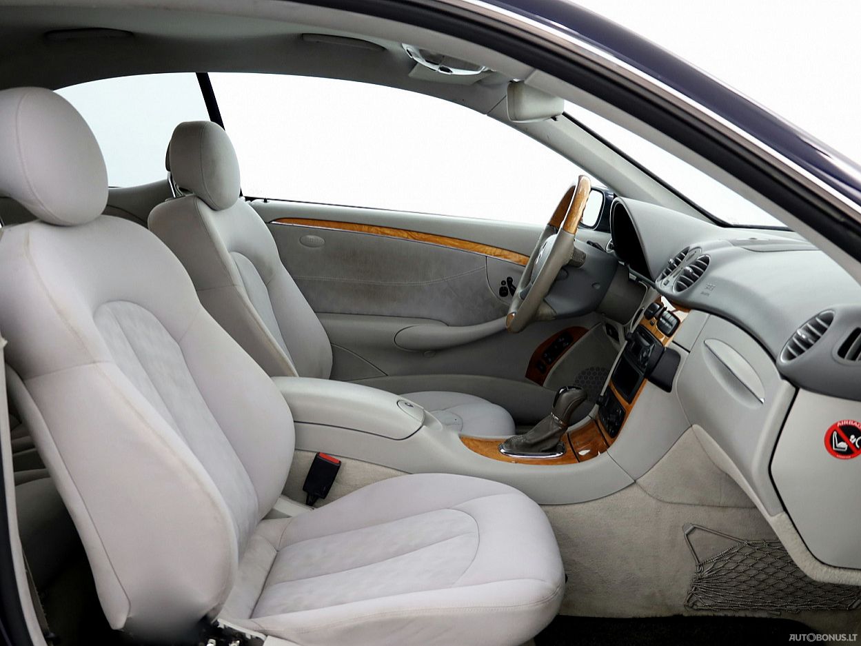 Mercedes-Benz CLK200 | 5