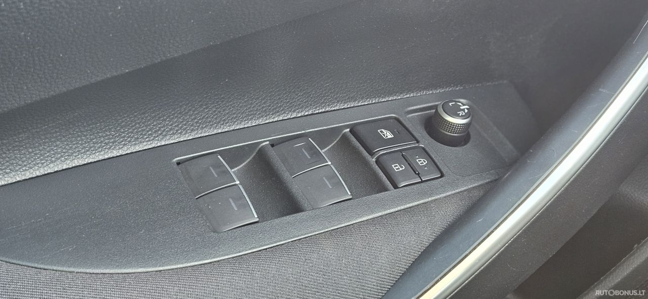 Toyota Corolla | 13