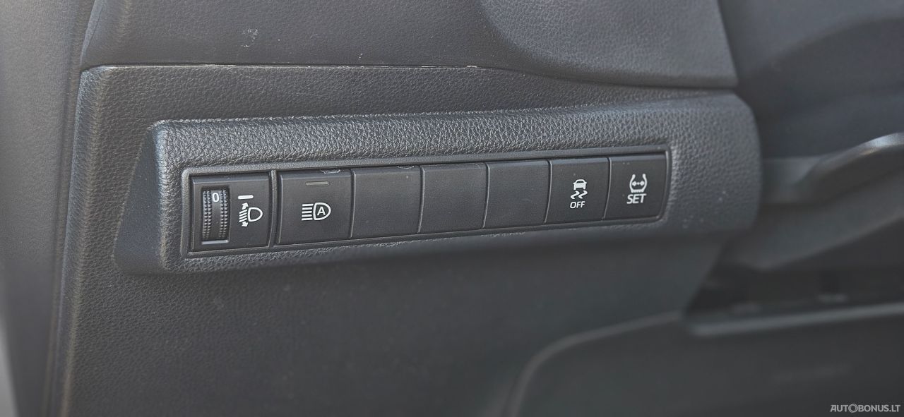 Toyota Corolla | 14