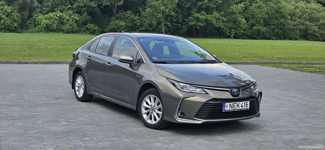 Toyota Corolla | 1