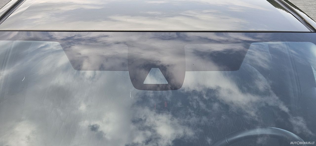 Toyota Corolla | 6