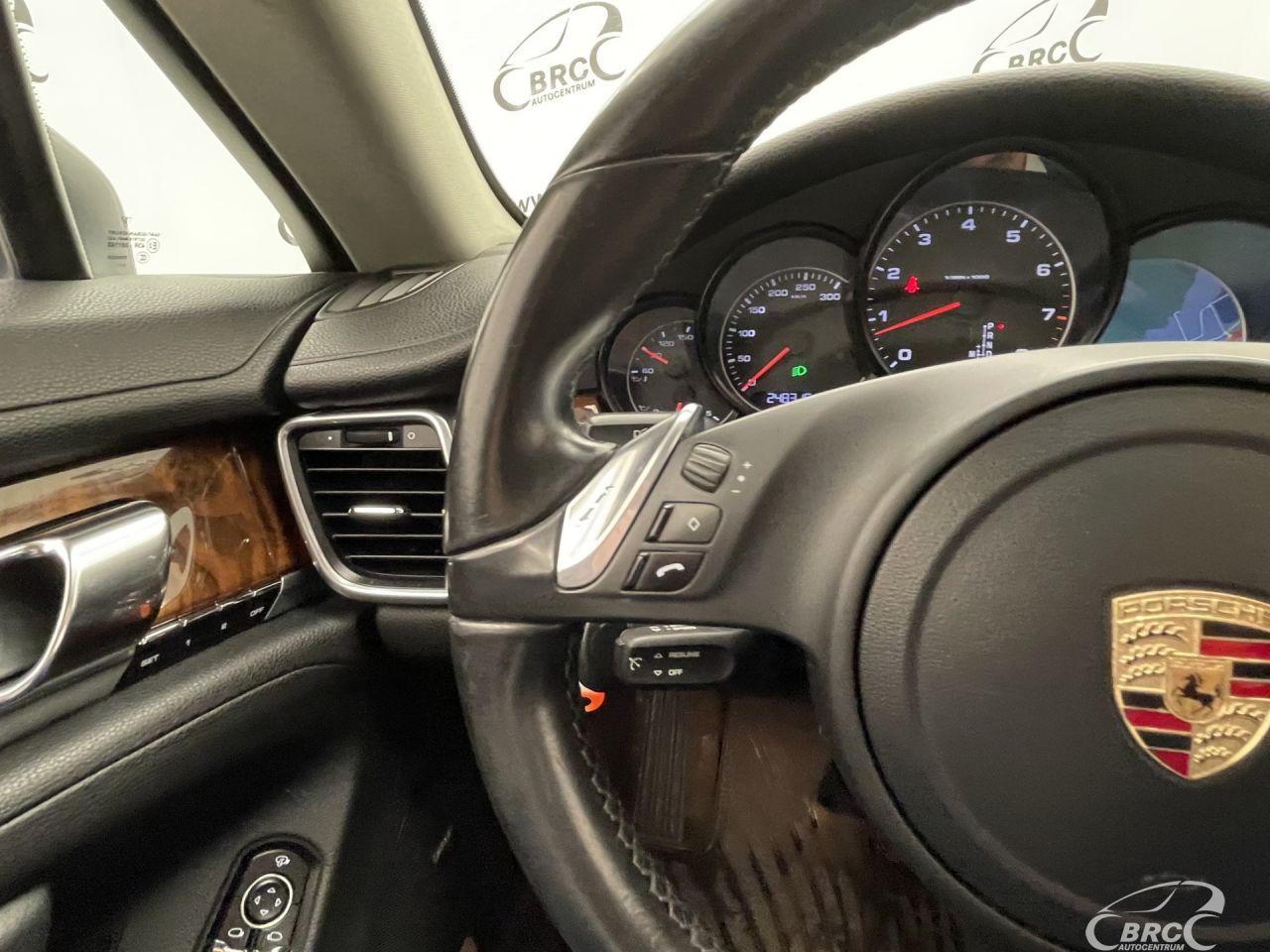 Porsche Panamera | 26