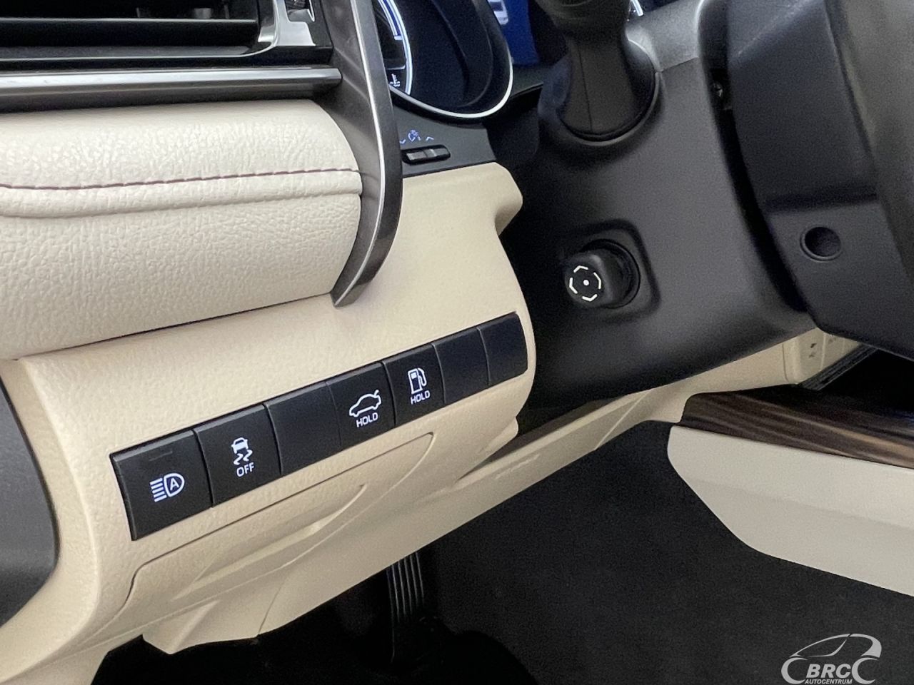 Toyota Camry | 21