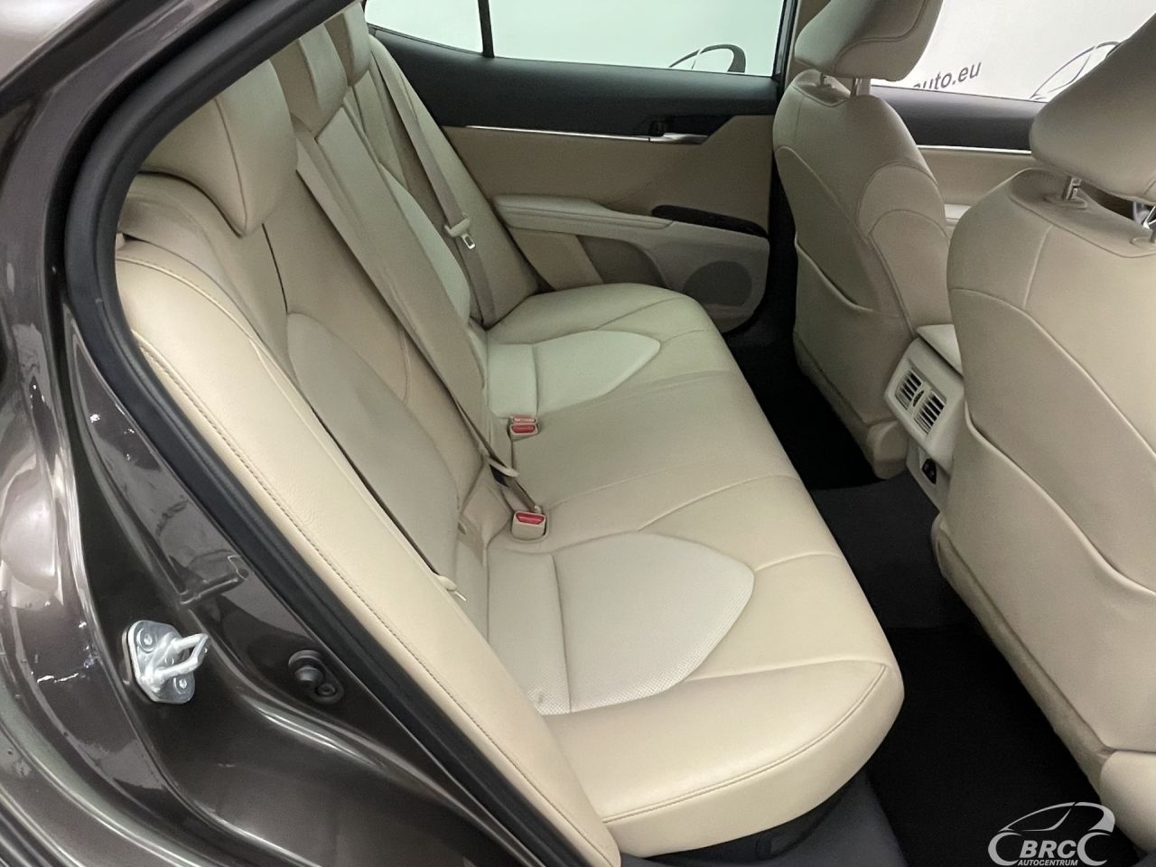 Toyota Camry | 9
