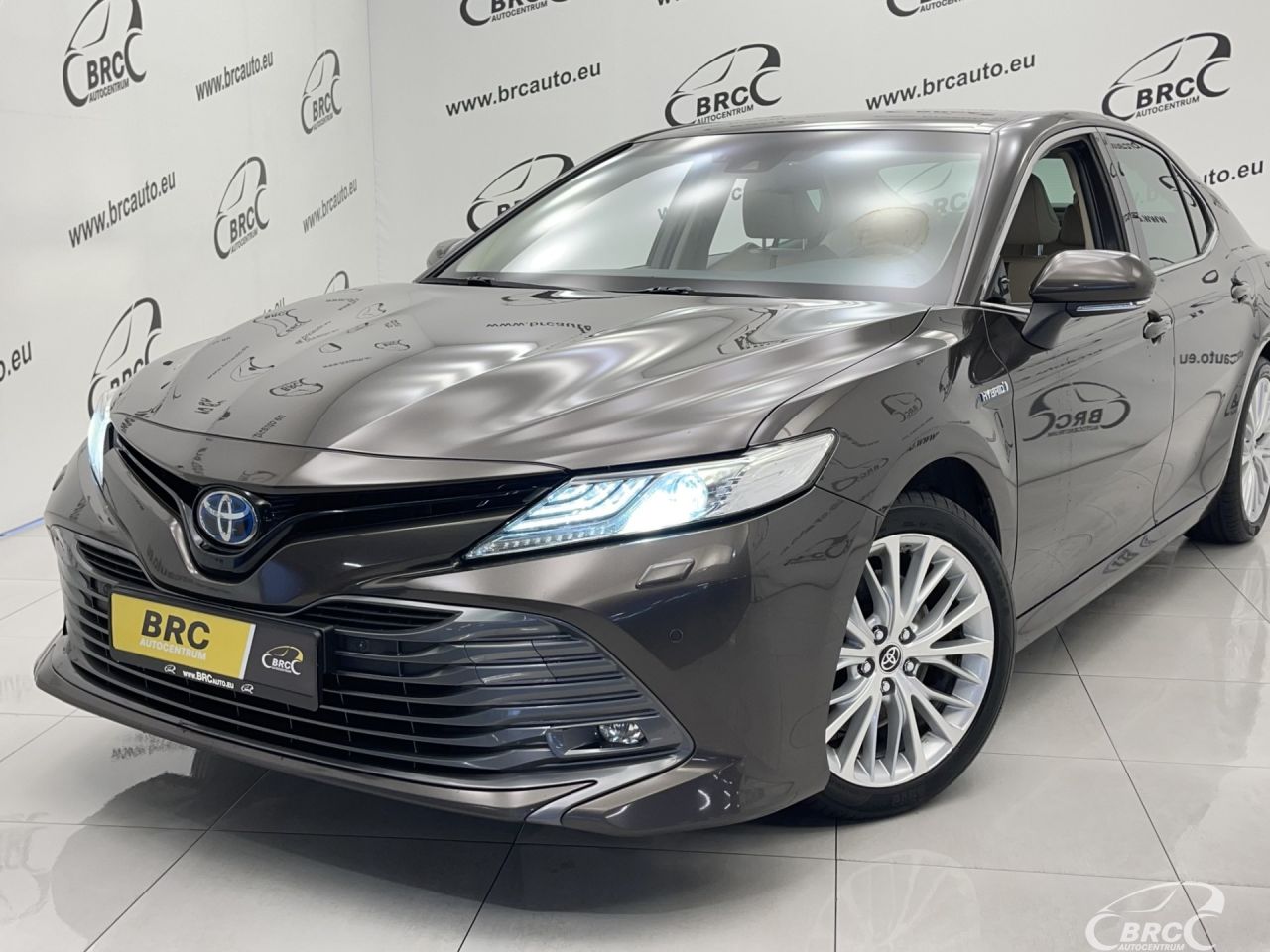 Toyota Camry | 44