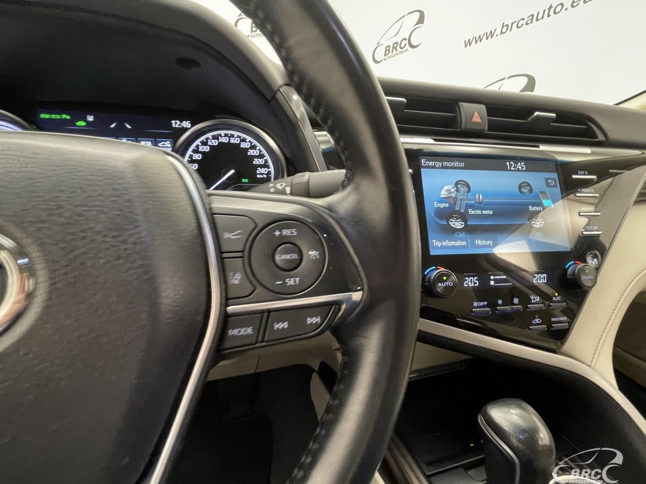 Toyota Camry | 25