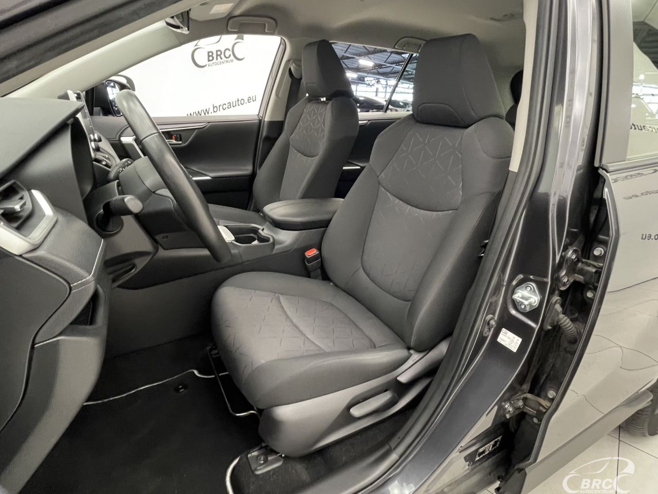 Toyota RAV4 | 20