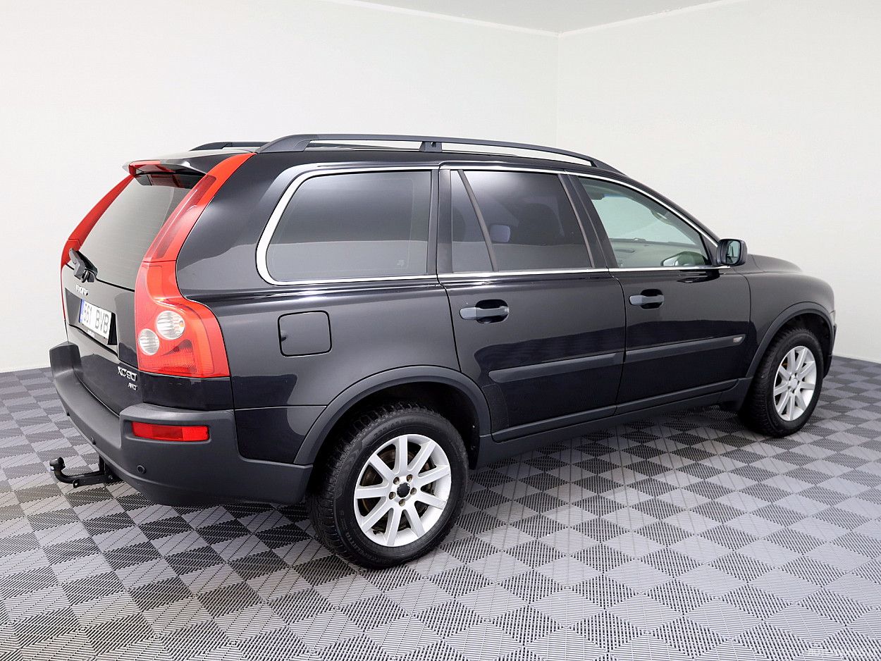 Volvo XC90 | 2