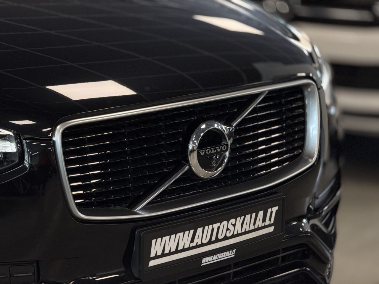 Volvo XC90 | 34