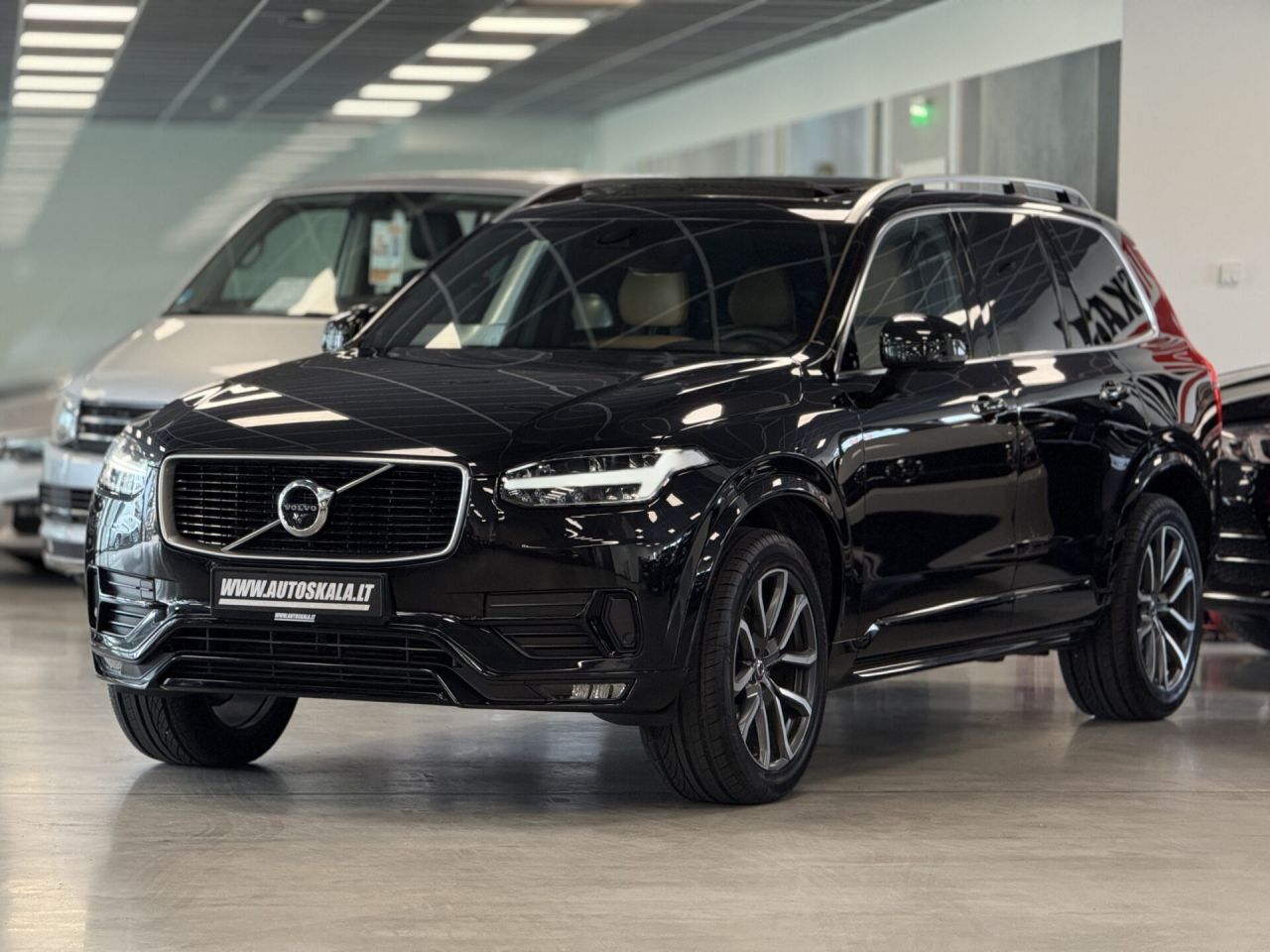 Volvo XC90 | 31