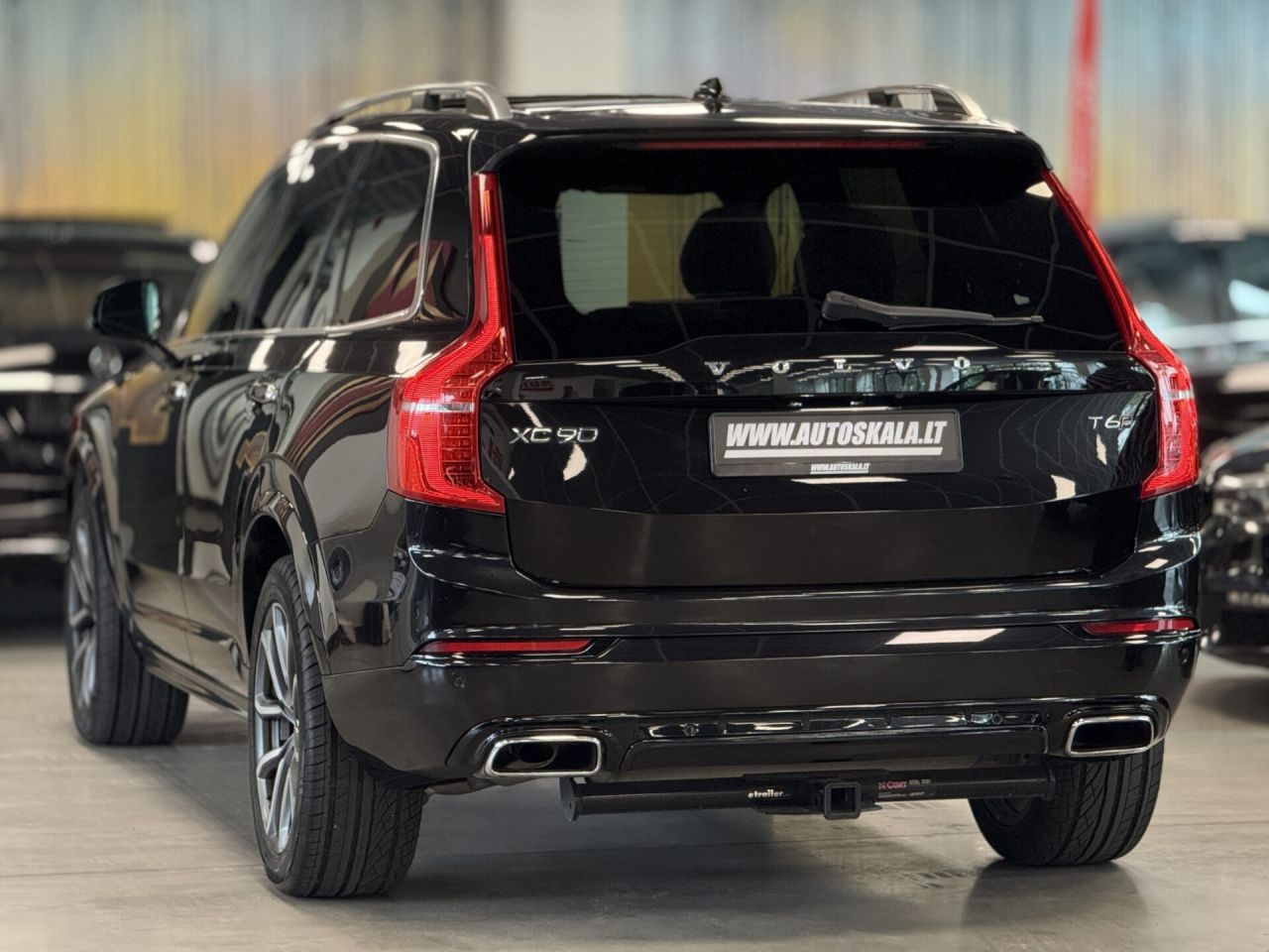 Volvo XC90 | 6