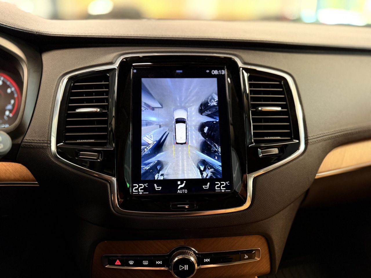 Volvo XC90 | 42