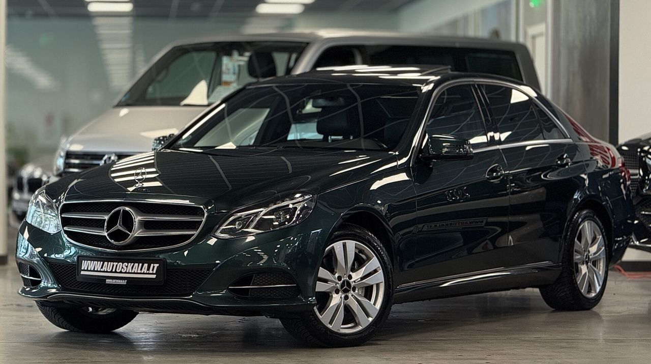 Mercedes-Benz E350 | 29