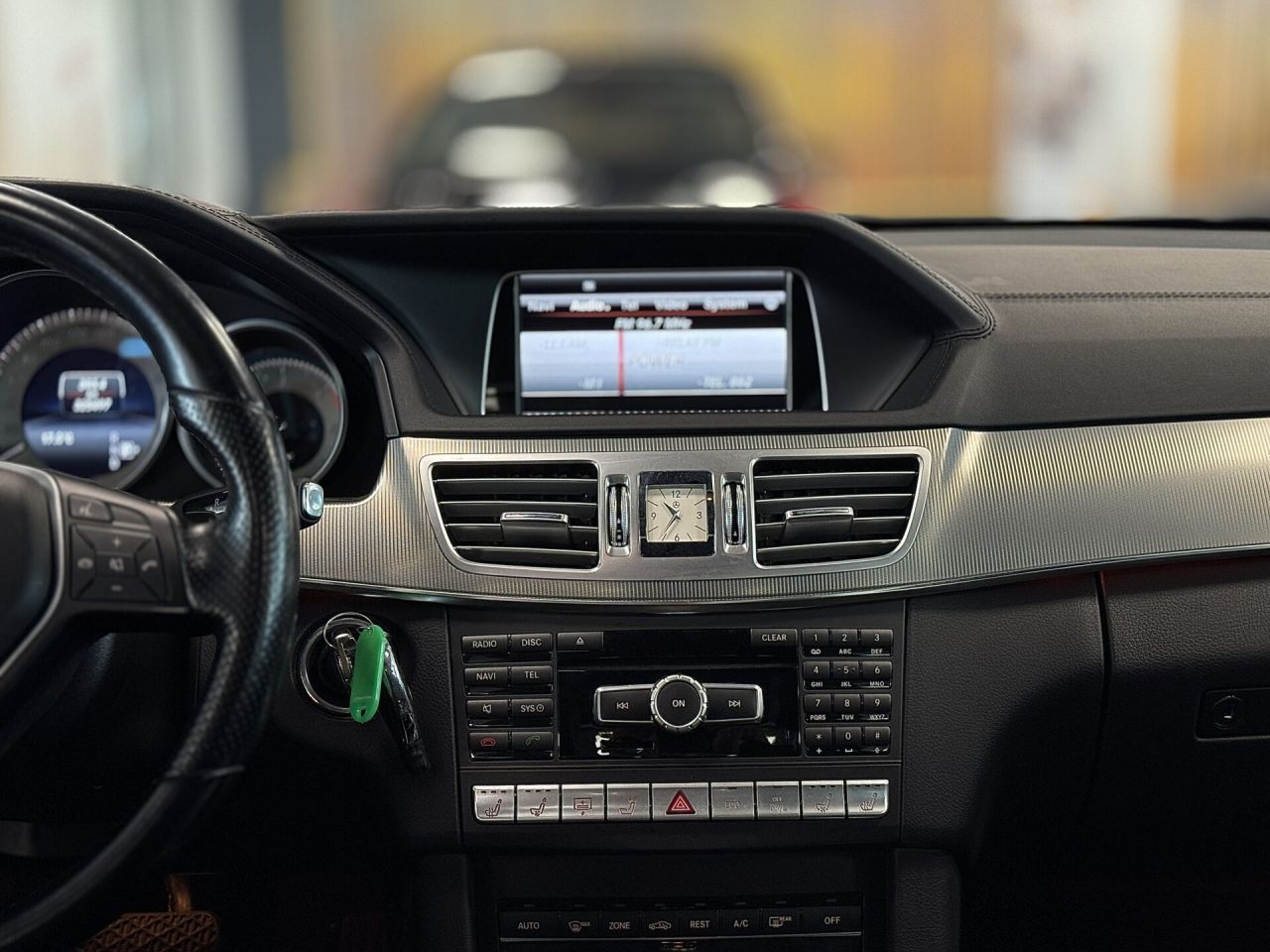 Mercedes-Benz E350 | 20