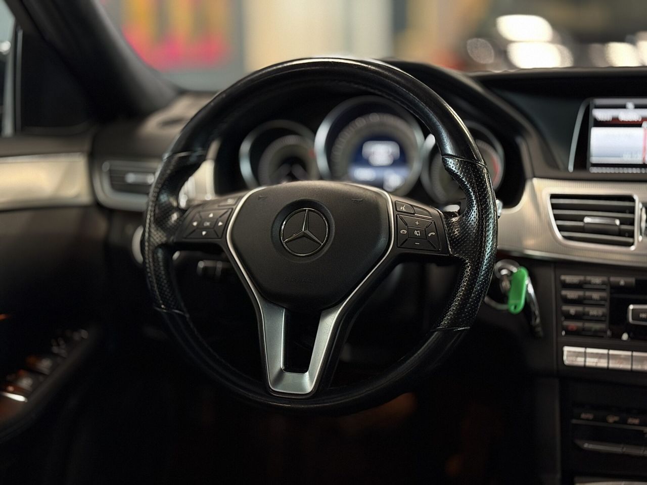 Mercedes-Benz E350 | 21