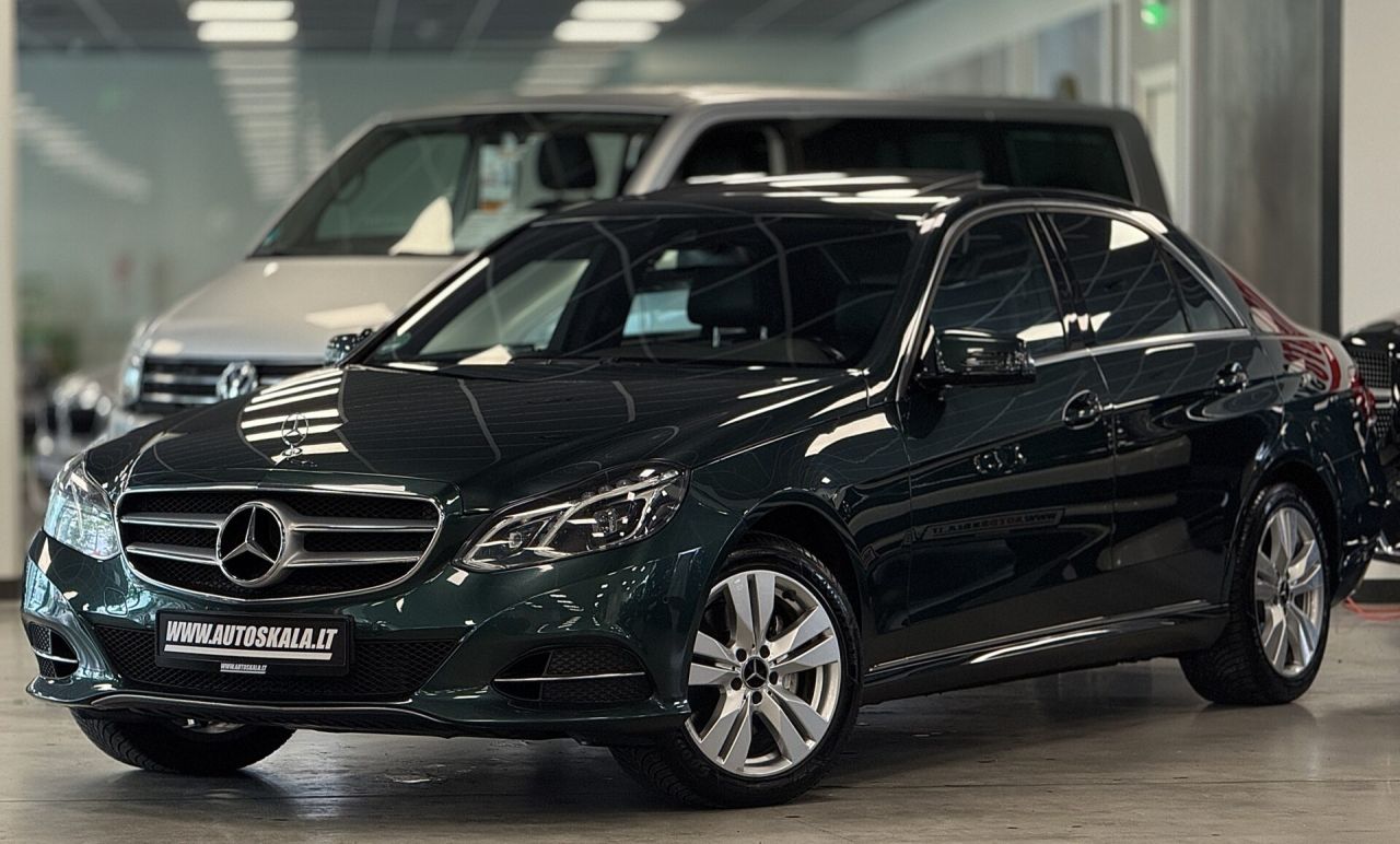 Mercedes-Benz E350 | 30