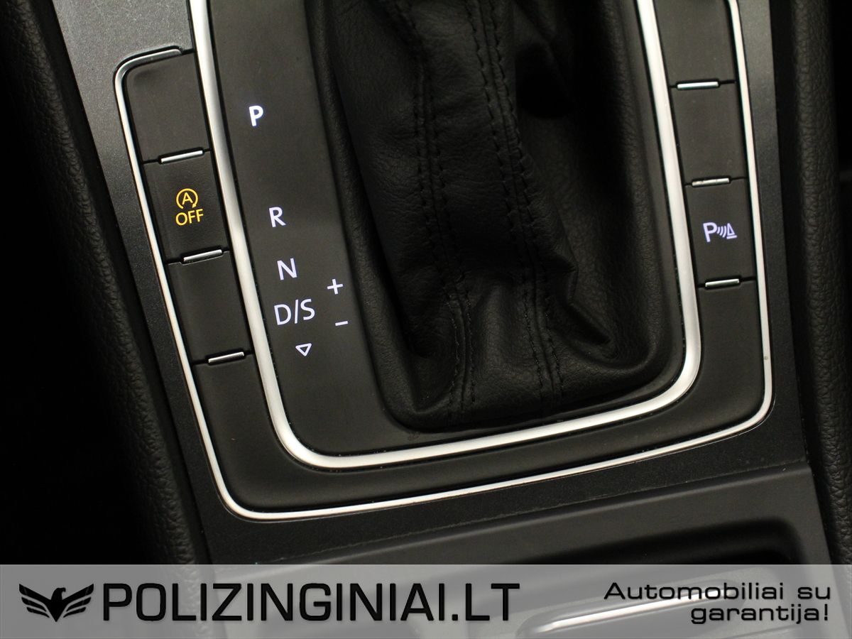 Volkswagen Golf | 19