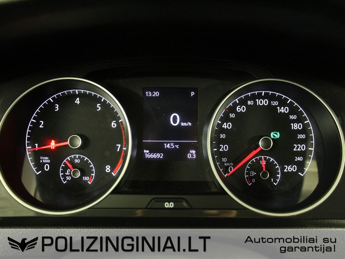 Volkswagen Golf | 8