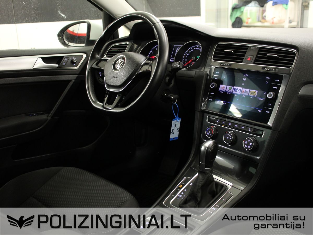 Volkswagen Golf | 7