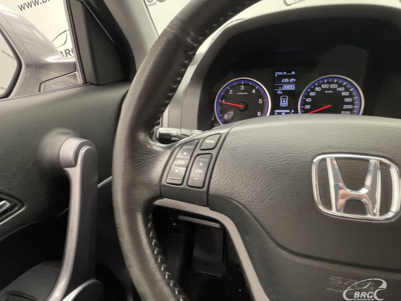 Honda CR-V | 26