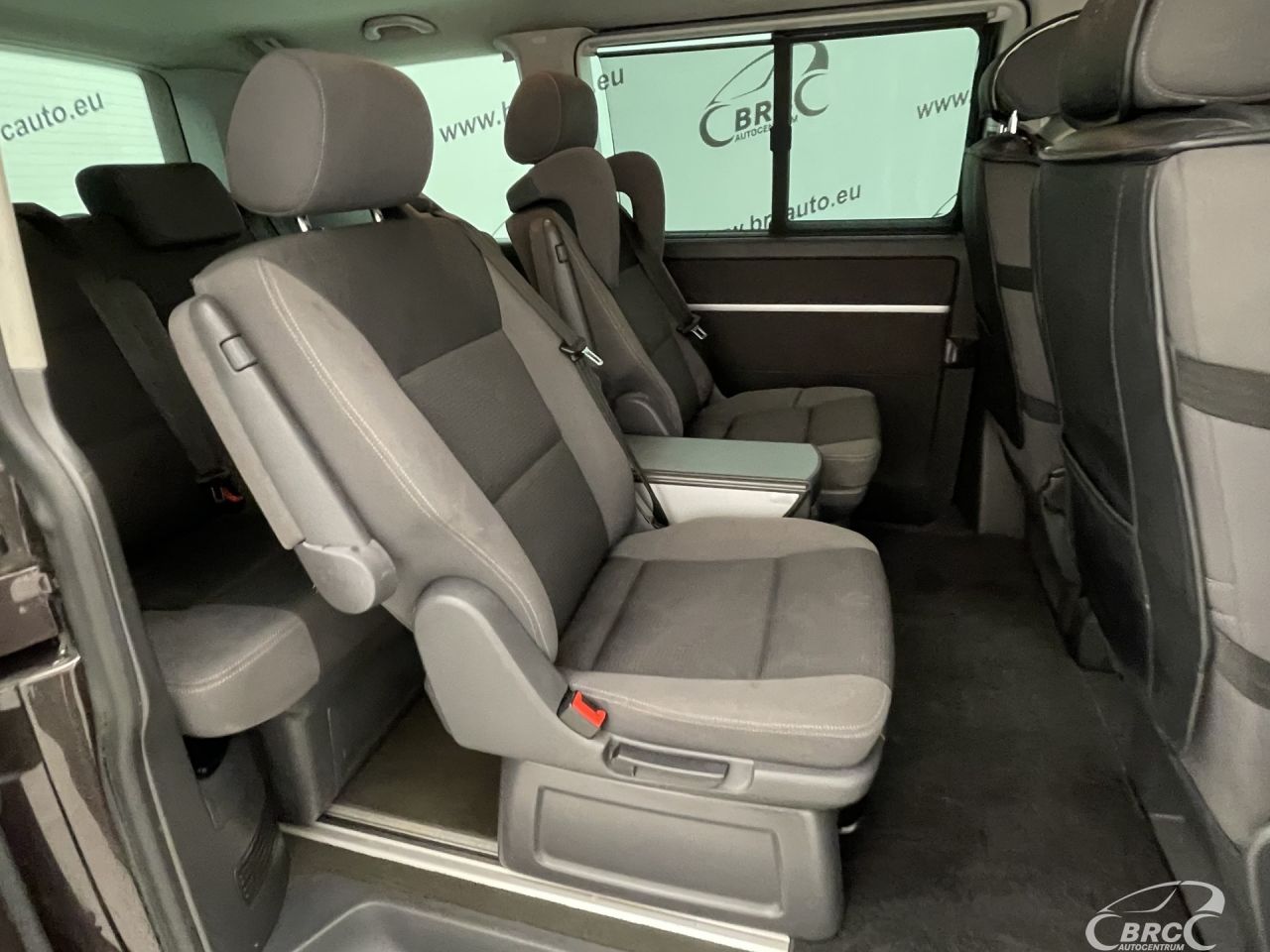 Volkswagen Multivan | 9