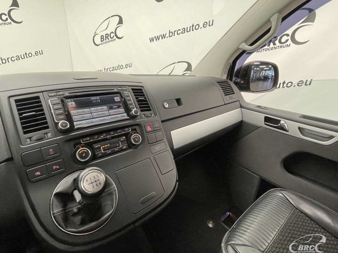 Volkswagen Multivan | 29