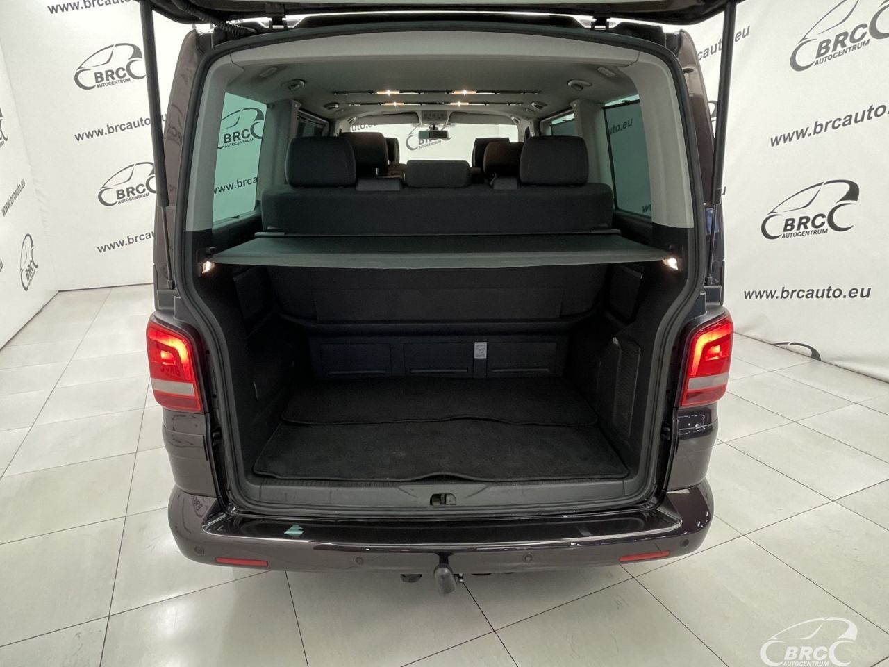 Volkswagen Multivan | 18