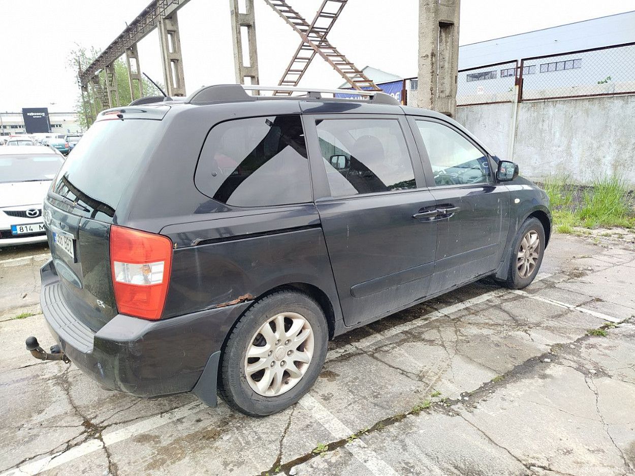 Kia Carnival | 2