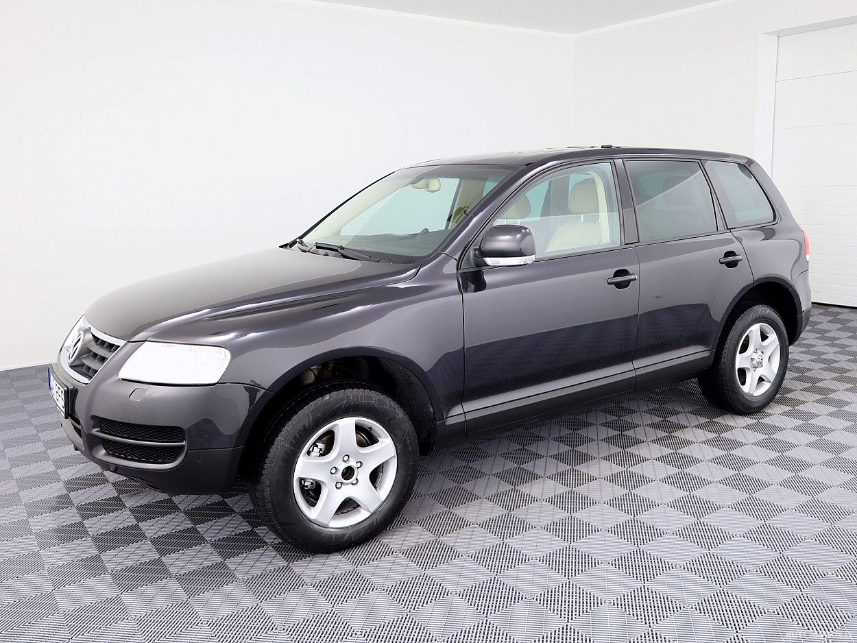 Volkswagen Touareg | 1